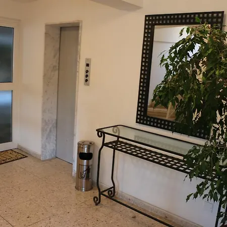 Charming Neapolis Appartamento Limisso