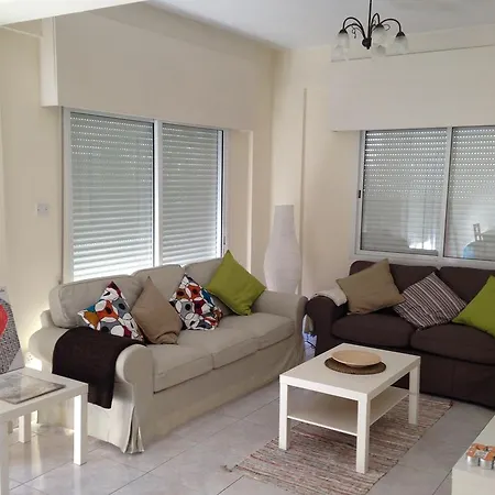Charming Neapolis Apartment Limassol